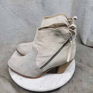 DibaTrue Shoes Womens Size 10 Shady Tree Gray Leather Side Zip Bootie *Read*